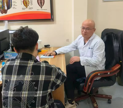 晋中市|男科医师高朋磊：守护男性健康，专业男科诊疗